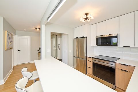 Tiny photo for 5415 N Sheridan Road #502, Chicago, IL 60640 (MLS # 12475978)