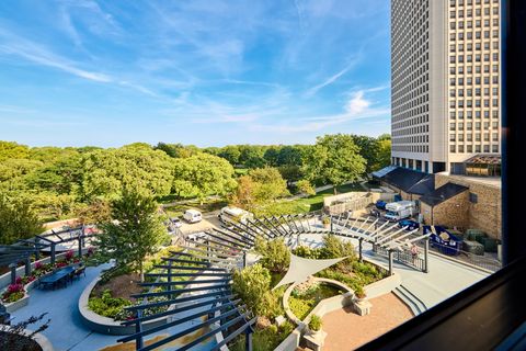 Tiny photo for 5415 N Sheridan Road #502, Chicago, IL 60640 (MLS # 12475978)