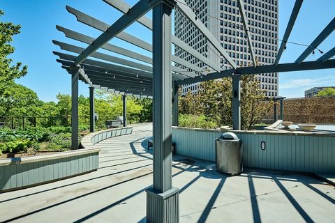 Tiny photo for 5415 N Sheridan Road #502, Chicago, IL 60640 (MLS # 12475978)