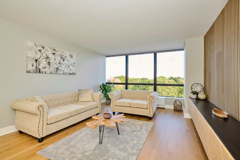 Tiny photo for 5415 N Sheridan Road #502, Chicago, IL 60640 (MLS # 12475978)