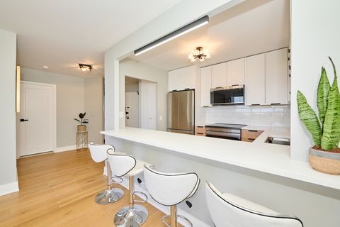 Tiny photo for 5415 N Sheridan Road #502, Chicago, IL 60640 (MLS # 12475978)