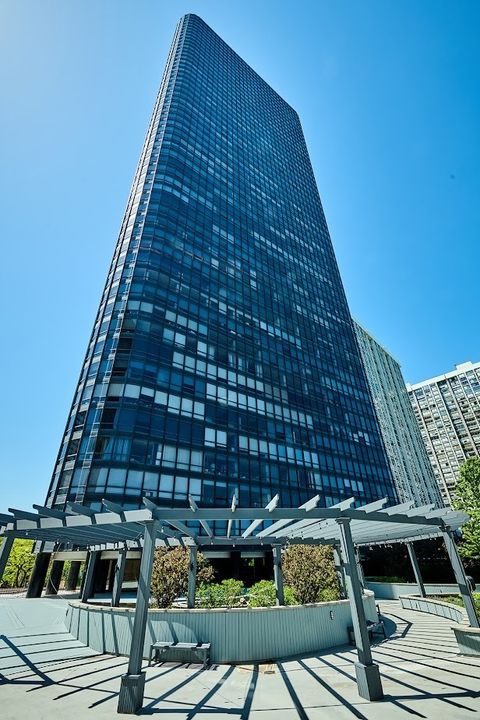 Tiny photo for 5415 N Sheridan Road #502, Chicago, IL 60640 (MLS # 12475978)