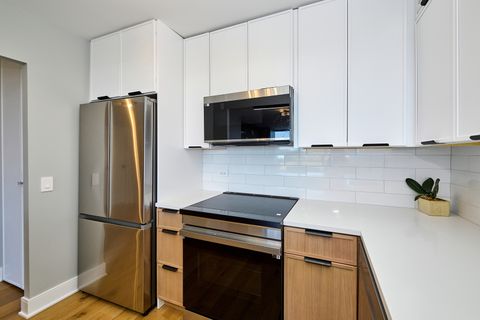 Tiny photo for 5415 N Sheridan Road #502, Chicago, IL 60640 (MLS # 12475978)
