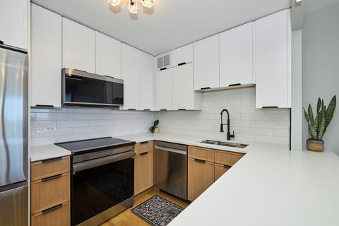 Tiny photo for 5415 N Sheridan Road #502, Chicago, IL 60640 (MLS # 12475978)