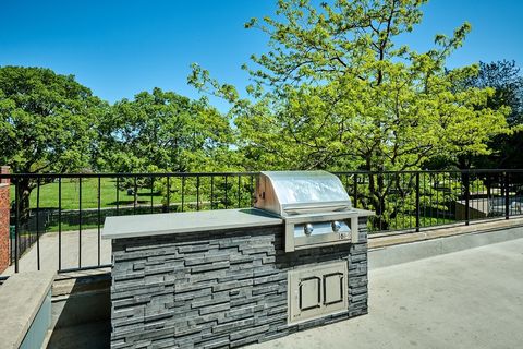 Tiny photo for 5415 N Sheridan Road #502, Chicago, IL 60640 (MLS # 12475978)