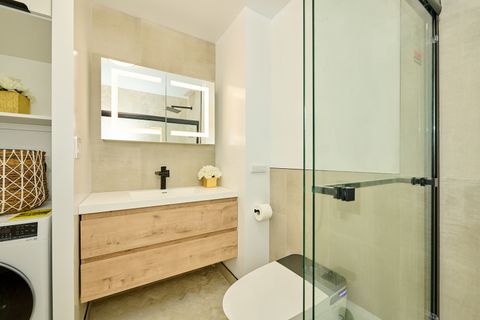 Tiny photo for 5415 N Sheridan Road #502, Chicago, IL 60640 (MLS # 12475978)