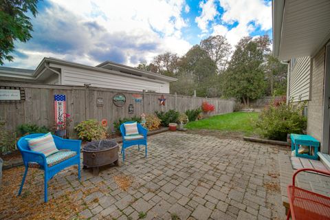 Tiny photo for 533 Drake Street, Libertyville, IL 60048 (MLS # 12511256)