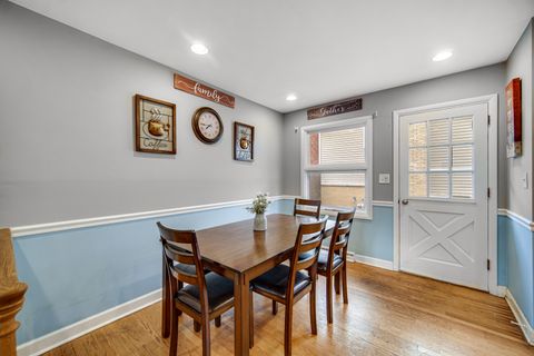 Tiny photo for 533 Drake Street, Libertyville, IL 60048 (MLS # 12511256)