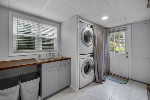 Tiny photo for 533 Drake Street, Libertyville, IL 60048 (MLS # 12511256)