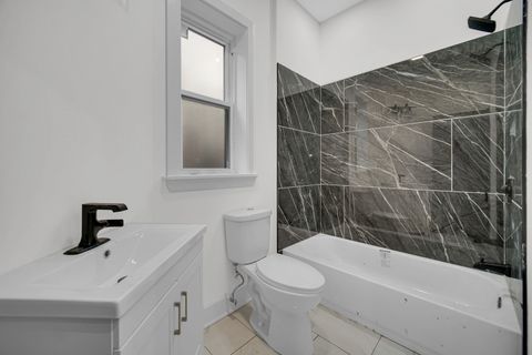 Tiny photo for 4343 S Ellis Avenue, Chicago, IL 60653 (MLS # 12510798)