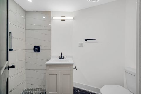 Tiny photo for 4343 S Ellis Avenue, Chicago, IL 60653 (MLS # 12510798)