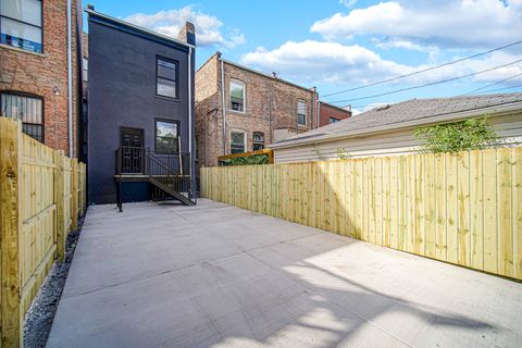 Tiny photo for 4343 S Ellis Avenue, Chicago, IL 60653 (MLS # 12510798)
