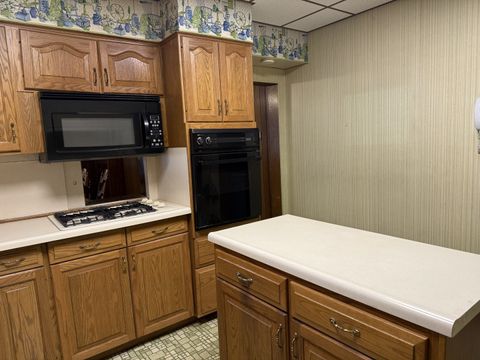 Tiny photo for 236 10th Street, Lasalle, IL 61301 (MLS # 12525454)