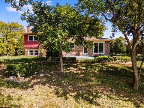 A home in Downers Grove