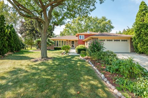 A home in Downers Grove