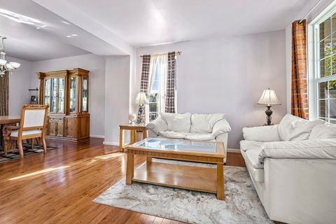 Tiny photo for 25226 Balmoral Drive, Shorewood, IL 60404 (MLS # 12537866)