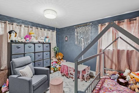 Tiny photo for 1414 N Sauk Lane, Mount Prospect, IL 60056 (MLS # 12491457)