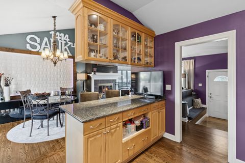 Tiny photo for 1414 N Sauk Lane, Mount Prospect, IL 60056 (MLS # 12491457)