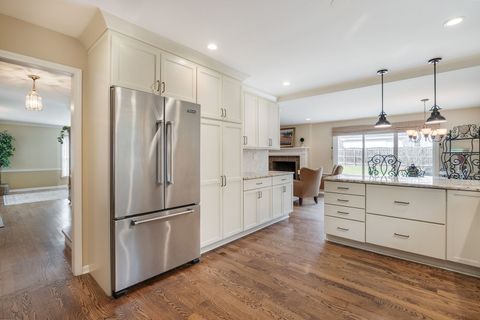 Tiny photo for 196 E Louis Avenue, Lake Forest, IL 60045 (MLS # 12602931)