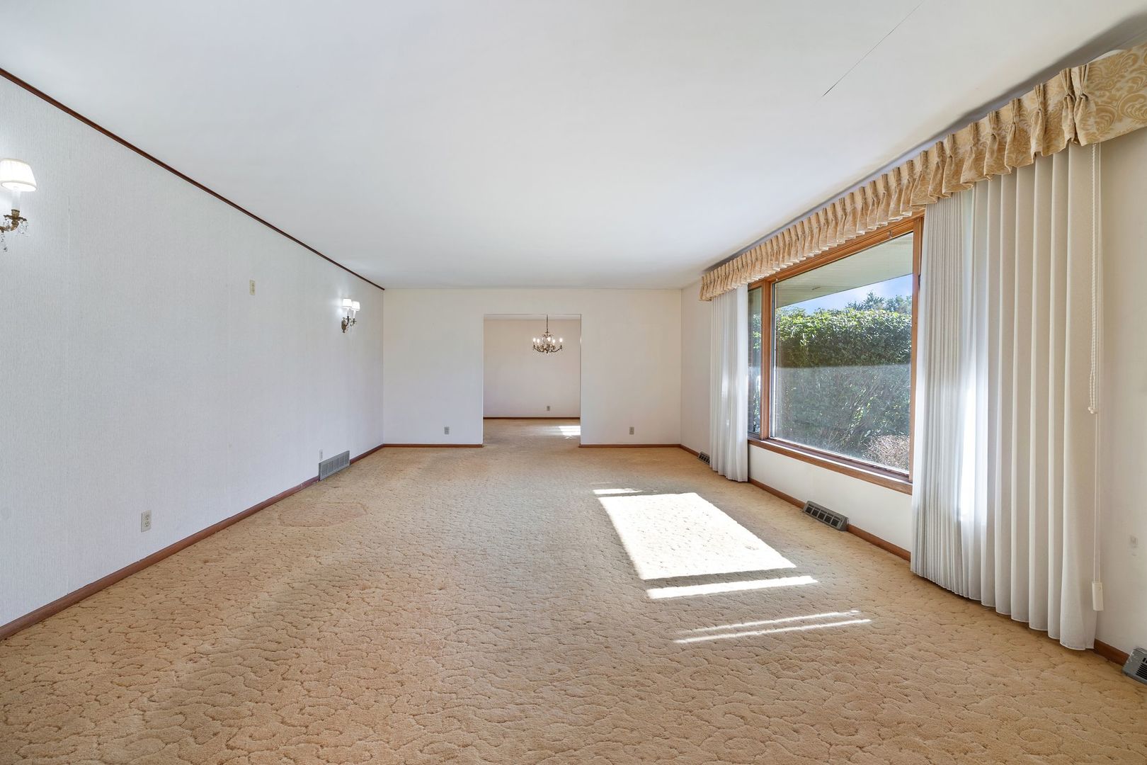 29 Brookside Lane