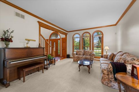 Tiny photo for 36W824 Red Gate Court, St. Charles, IL 60175 (MLS # 12489032)