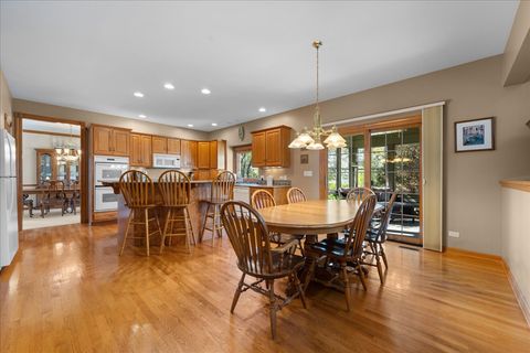 Tiny photo for 36W824 Red Gate Court, St. Charles, IL 60175 (MLS # 12489032)