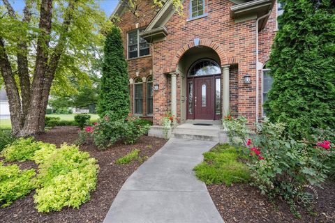 Tiny photo for 36W824 Red Gate Court, St. Charles, IL 60175 (MLS # 12489032)