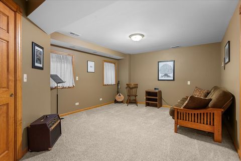 Tiny photo for 36W824 Red Gate Court, St. Charles, IL 60175 (MLS # 12489032)