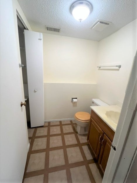 Tiny photo for 1955 Zeppelin Drive, Hanover Park, IL 60133 (MLS # 12751309)