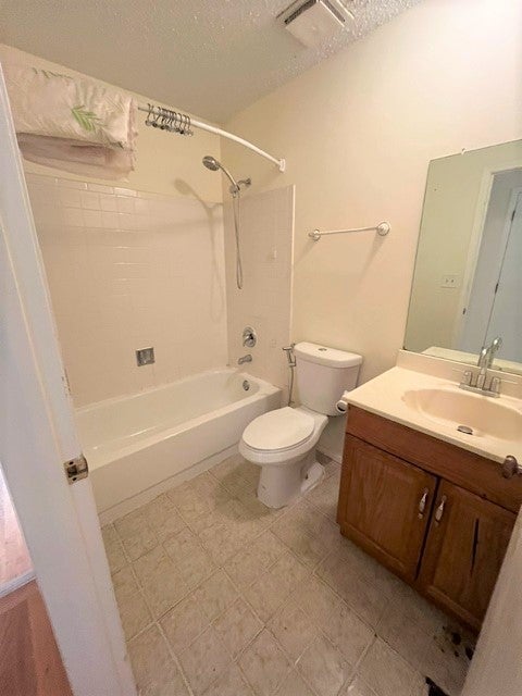 Tiny photo for 1955 Zeppelin Drive, Hanover Park, IL 60133 (MLS # 12751309)