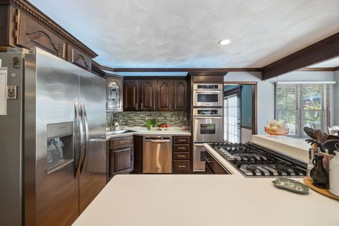 Tiny photo for 8N215 Peppertree Court, Elgin, IL 60124 (MLS # 12415459)