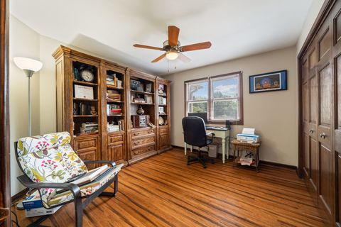 Tiny photo for 8N215 Peppertree Court, Elgin, IL 60124 (MLS # 12415459)