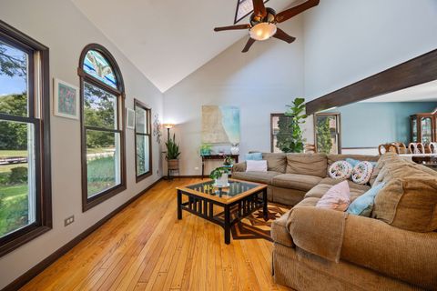 Tiny photo for 8N215 Peppertree Court, Elgin, IL 60124 (MLS # 12415459)