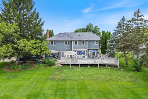 Tiny photo for 8N215 Peppertree Court, Elgin, IL 60124 (MLS # 12415459)