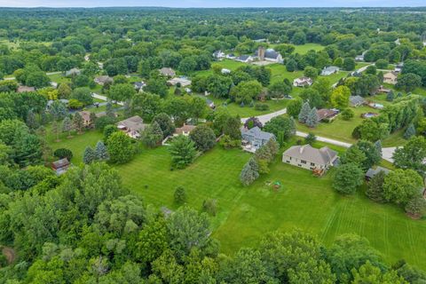 Tiny photo for 8N215 Peppertree Court, Elgin, IL 60124 (MLS # 12415459)