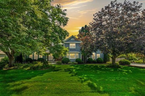 Tiny photo for 8N215 Peppertree Court, Elgin, IL 60124 (MLS # 12415459)