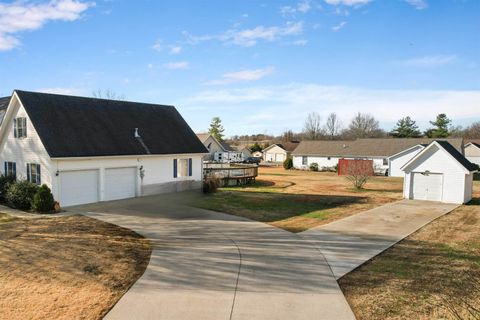 Tiny photo for 3005 Hickory Ridge Dr Drive #3005, Herrin, IL 62948 (MLS # 100000545)