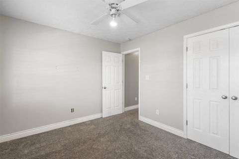 Tiny photo for 3005 Hickory Ridge Dr Drive #3005, Herrin, IL 62948 (MLS # 100000545)