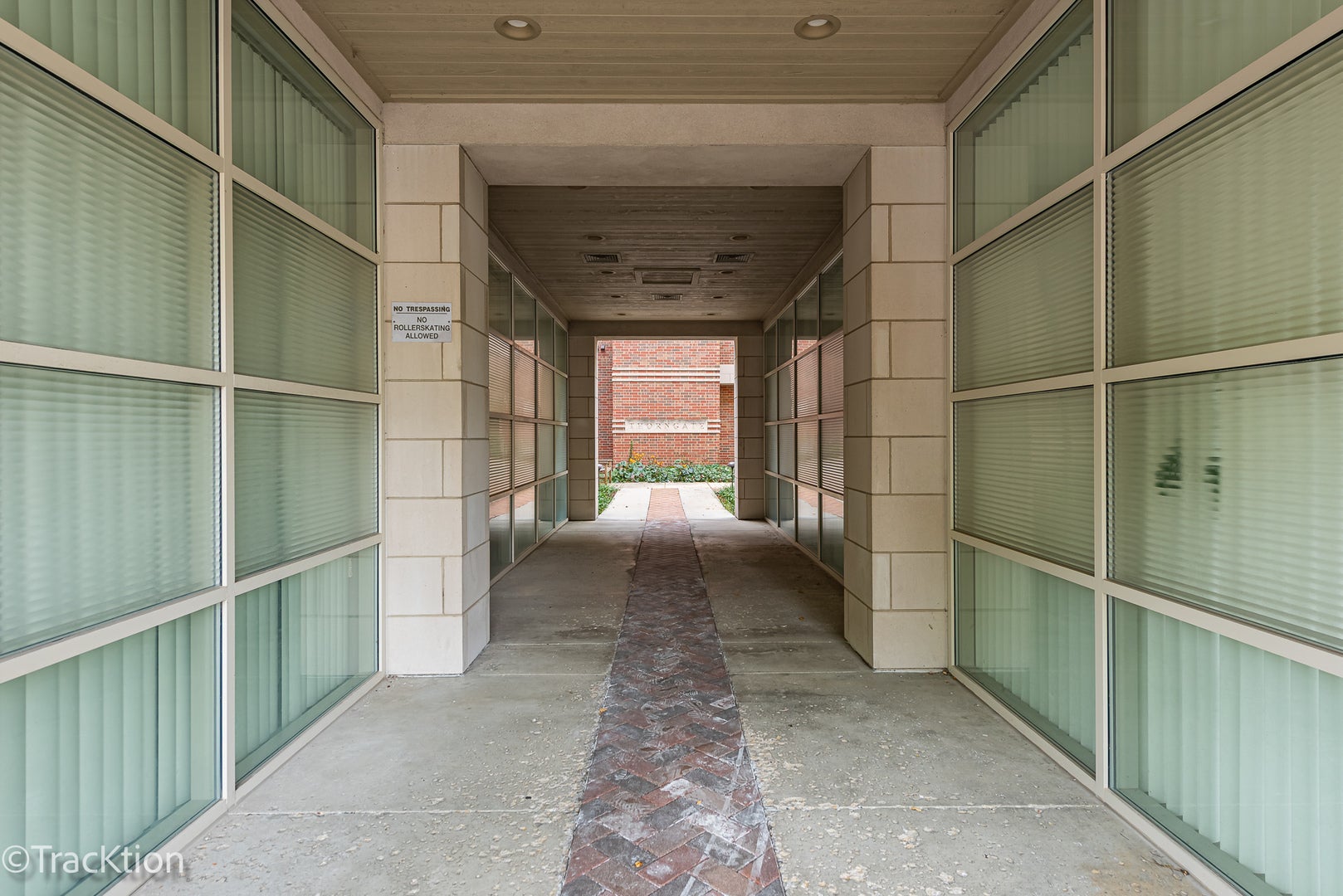 57 E Hattendorf Avenue 210