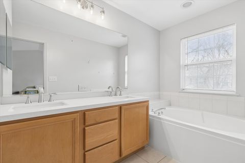 Tiny photo for 77 Lee Court, Winfield, IL 60190 (MLS # 12598117)