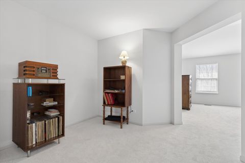 Tiny photo for 77 Lee Court, Winfield, IL 60190 (MLS # 12598117)