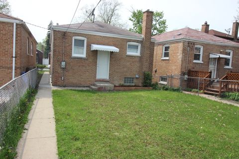 A home in Riverdale