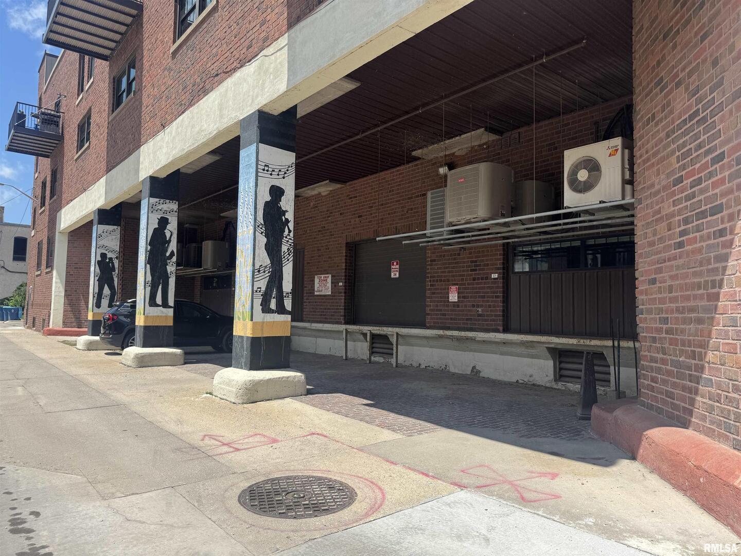 100 19TH Street 106 and 107