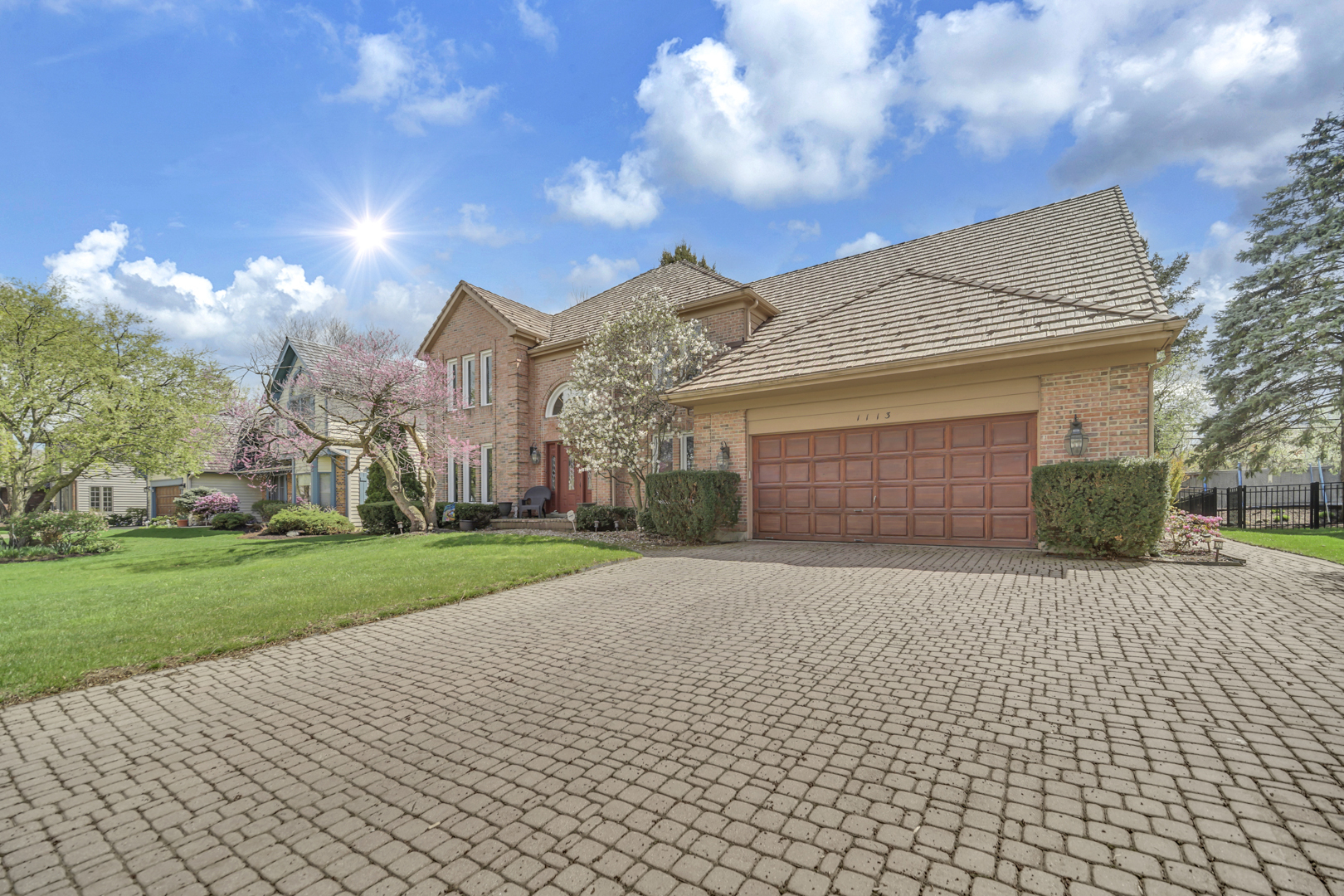 1113 Loyola Drive
