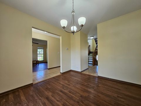 Tiny photo for 24 Jefferson Lane, Streamwood, IL 60107 (MLS # 12464369)