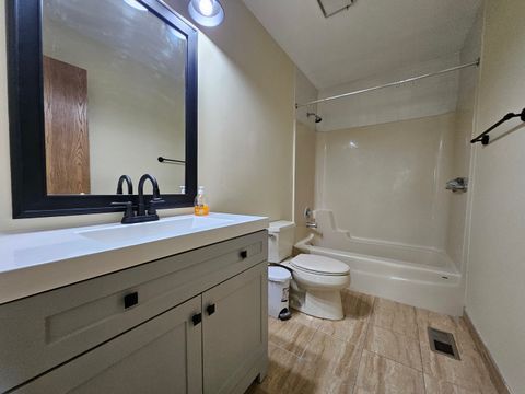 Tiny photo for 24 Jefferson Lane, Streamwood, IL 60107 (MLS # 12464369)