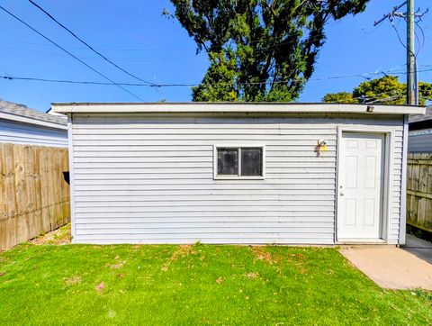 Tiny photo for 544 E 46th Place, Chicago, IL 60653 (MLS # 12476519)