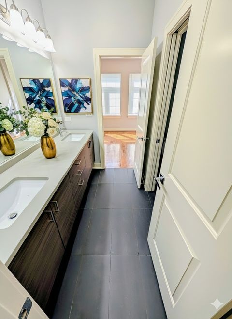 Tiny photo for 544 E 46th Place, Chicago, IL 60653 (MLS # 12476519)