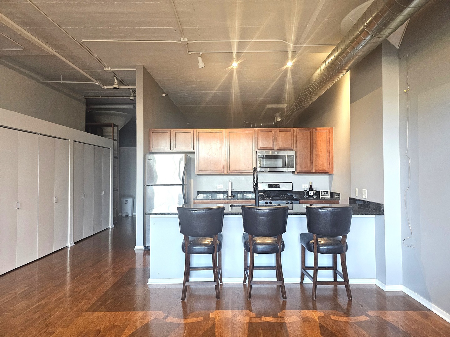 2323 W Pershing Road 230