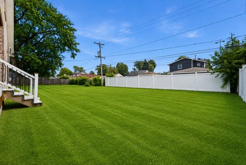Tiny photo for 6939 W 95th Place, Oak Lawn, IL 60453 (MLS # 12744292)
